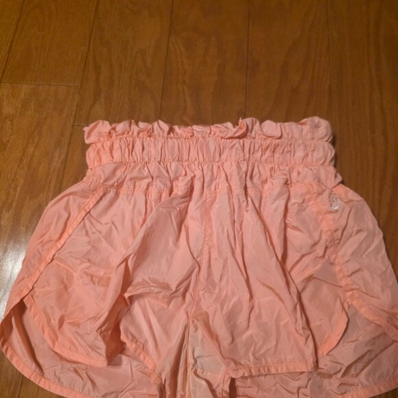 Free people medium shorts - Picture 2 of 3